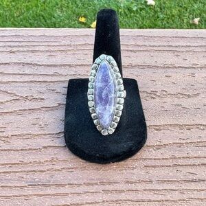 Sterling 925 Purple Stone unique, Vintage Ring - Size 8